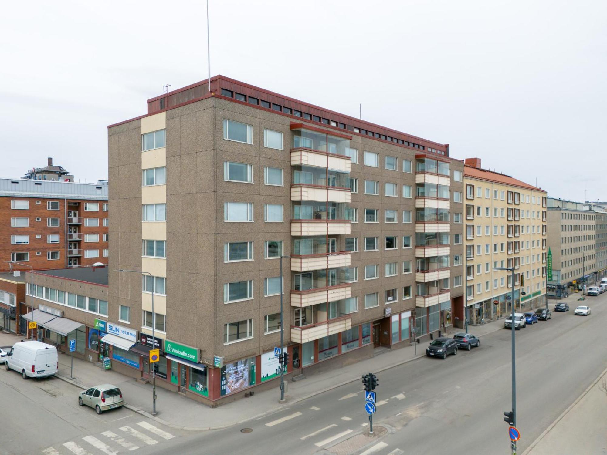 Appartement Heartful 1br With Balcony Next To Railway Station - Hosted By 2ndhomes