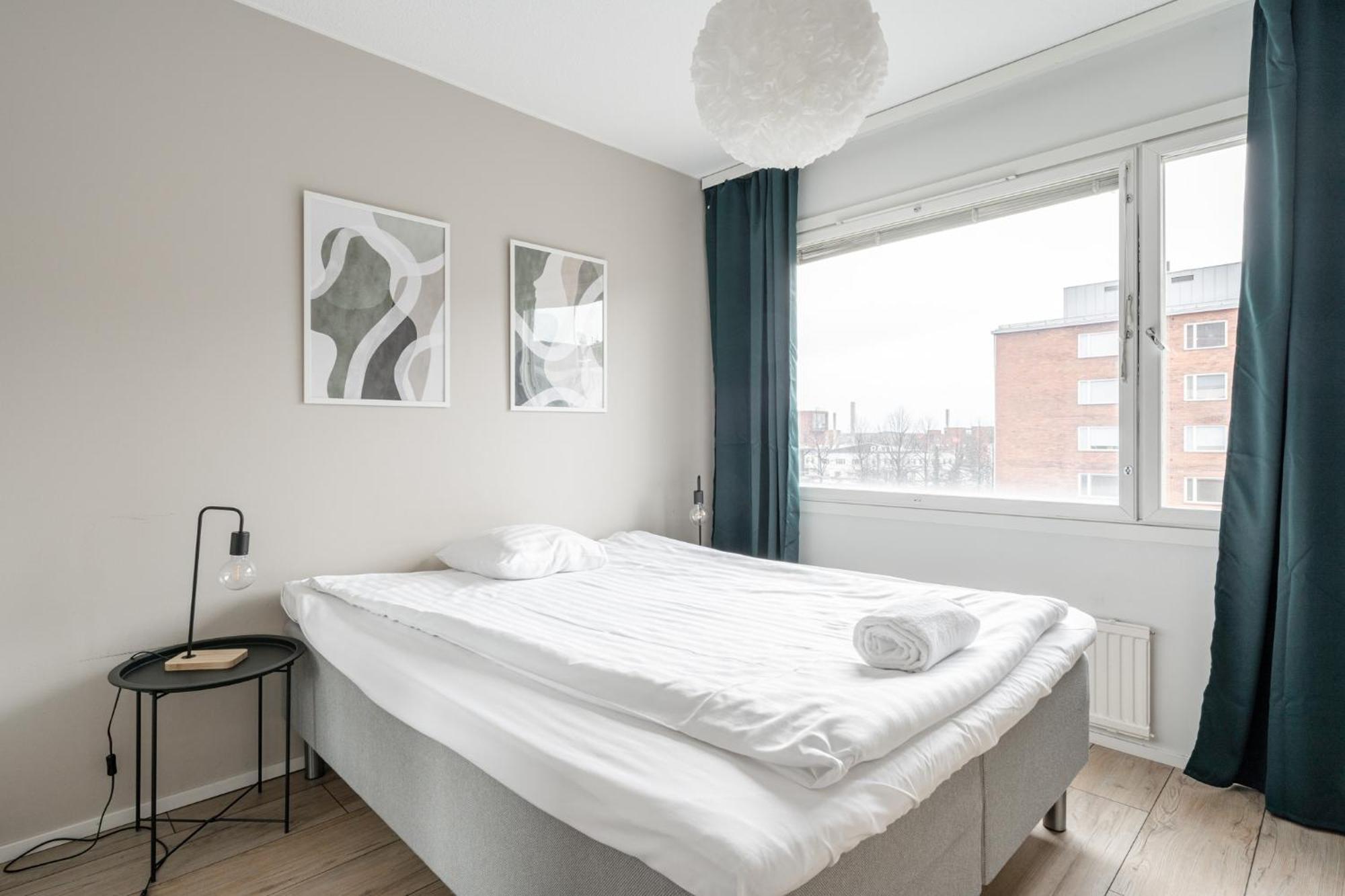 Appartement Heartful 1br With Balcony Next To Railway Station - Hosted By 2ndhomes *