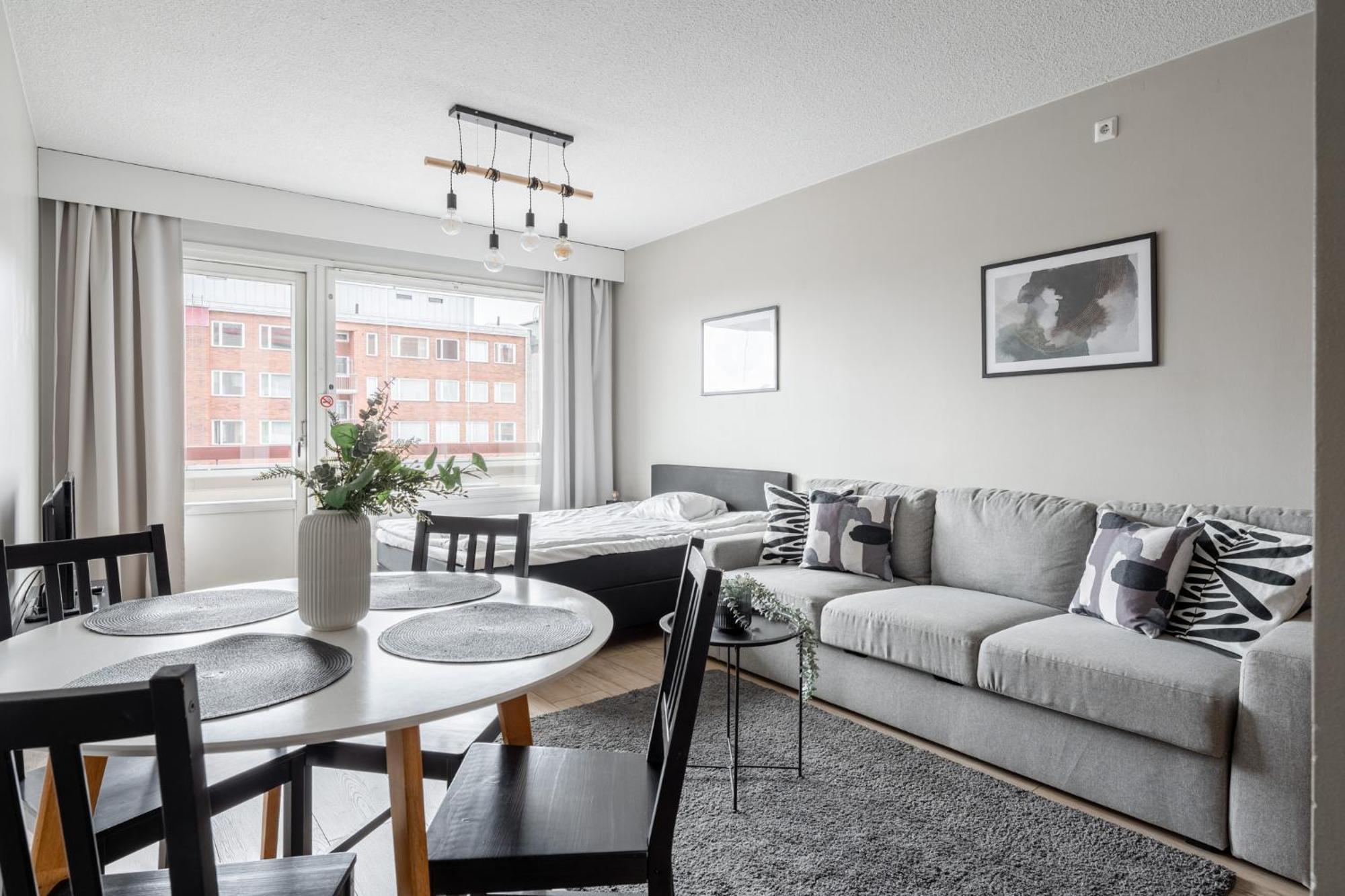 Heartful 1br With Balcony Next To Railway Station - Hosted By 2ndhomes Appartement Tampere