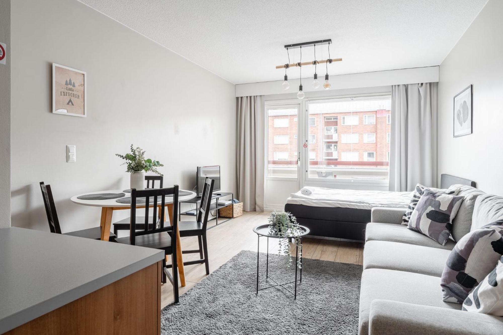 Heartful 1br With Balcony Next To Railway Station - Hosted By 2ndhomes Apartment